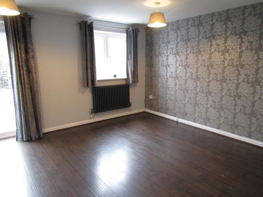 3 bedroom House To Let - Photo 1