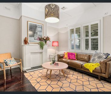 Versatile Coburg Living – 3-Bedroom Home with Separate Studio - Photo 1