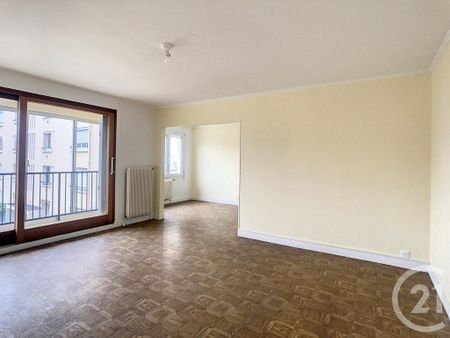 Location Appartement 4 pièces 78m² TROYES 10000 - Photo 2