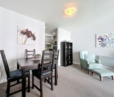 2 bed apartment to rent in Watkiss Way, Cardiff, CF11 - Photo 2