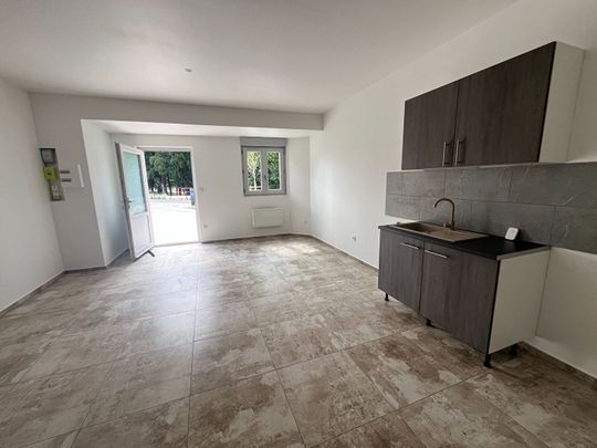 Location Appartement 2 pièces 57m² - Photo 1