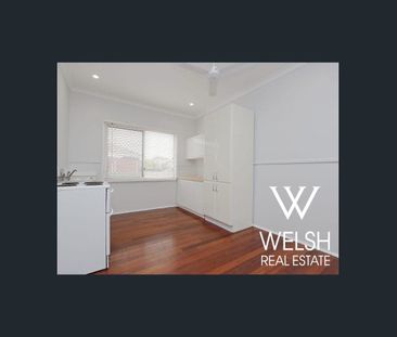 PLENTY OF SPACE ON A QUIET STREET! - Photo 6