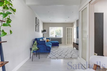 3 bedroom semi-detached house to rent - Photo 4