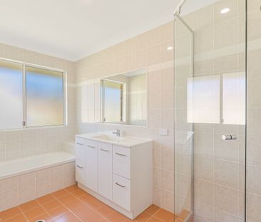 Fresh, Light-Filled Living in a Renovated Family Home - Photo 5