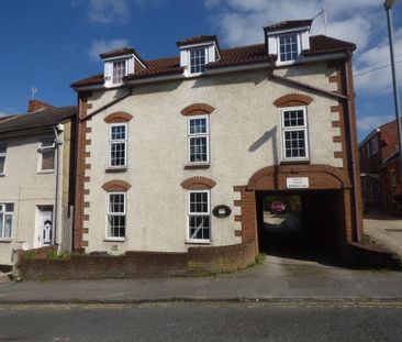 2 bedroom flat to rent - Photo 4