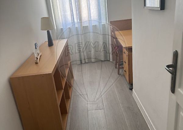 Apartamento T3 em Setúbal