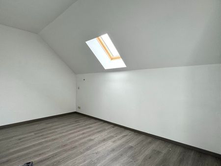 Ruim appartement in prachtig herenhuis te Eikevliet - Photo 3