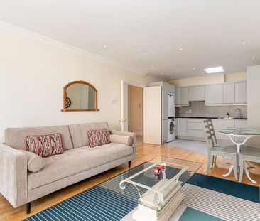 The Sweepstakes, Ballsbridge Park, Merrion Road, Dublin 4, D04 EV67 - Photo 3