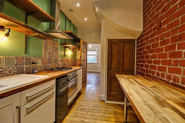 3 bedroom terraced house to rent - Photo 1