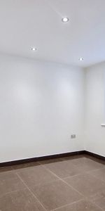 2 bedroom maisonette to rent - Photo 4
