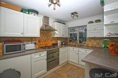 Stanley Road, Southend On Sea - Photo 5