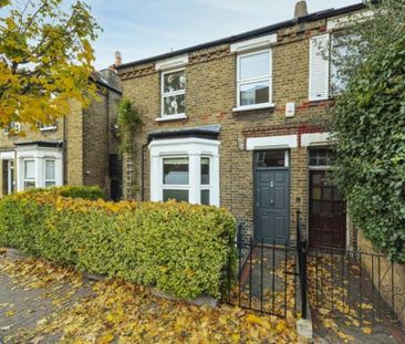 3 bedroom terraced house to rent - Photo 3