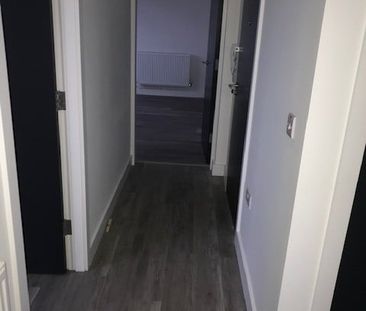 2 Bed Flat, Springbridge Road, M16 - Photo 4