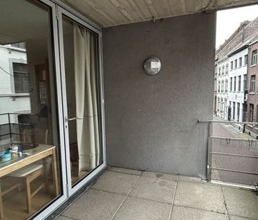 Appartement te huur in Maaseik voor € 850 met 2 slaapkamers - Foto 2