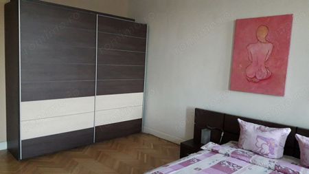 Oferim spre inchiriere apartament cu 3 camere - Fotografie 3