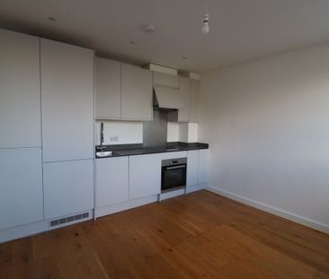 Regent House, Basildon, Property for rent - Photo 2