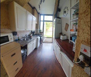 Room in a Shared House, Moorside Road, BR1 - Photo 2