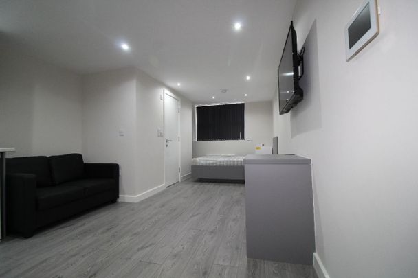 Market Street West Flat, PRESTON, Lancashire PR1 2HB - Photo 1