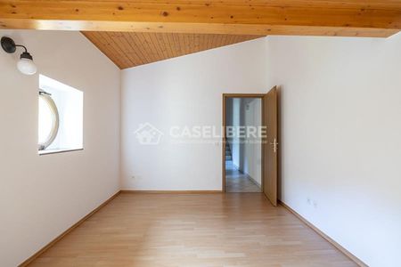 BRIGHT 3.5 ROOM LOFT IN SIGIRINO - Photo 3