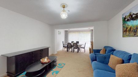 1 bedroom in a house share to rent - Photo 4