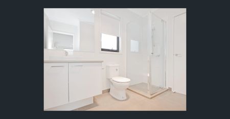 Contemporary Living Across Two Stunning Levels - Photo 5