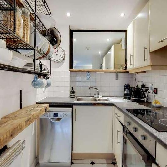 Lownes Courtyard, Hither Green, SE13 - Photo 1