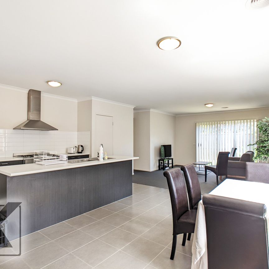 Point Cook - Photo 1