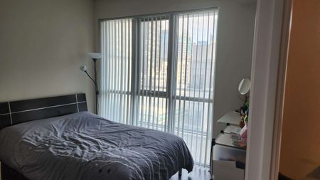 One bedroom condo for rent Toronto - Photo 4