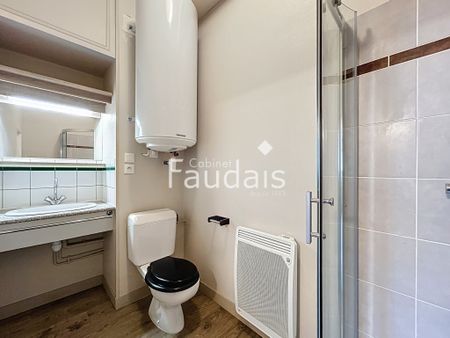 Location Appartement 1 pièce 21m² ST LO 50000 - Photo 5