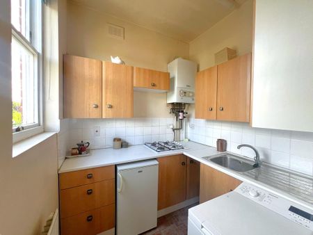 Studio to rent - Photo 4