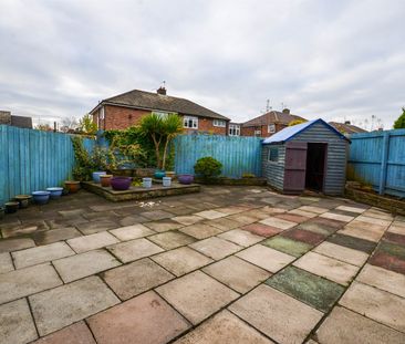 3 bed semi-detached house to rent in Briardene Crescent, Gosforth, NE3 - Photo 2