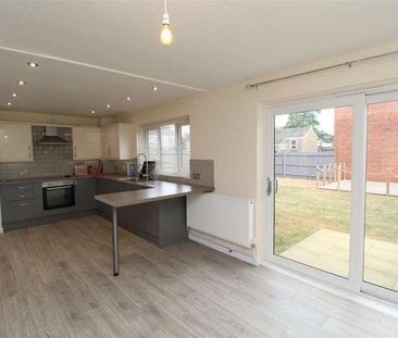 Cherry Lane, Raf Lakenheath, IP27 - Photo 4