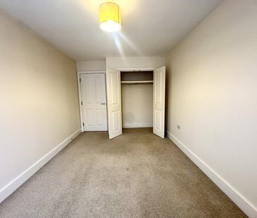 Coxhill Way, Aylesbury - Photo 3