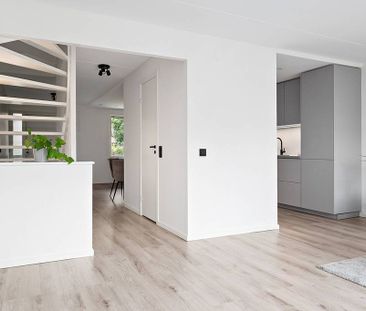 Värbyängen, Bara - Photo 3