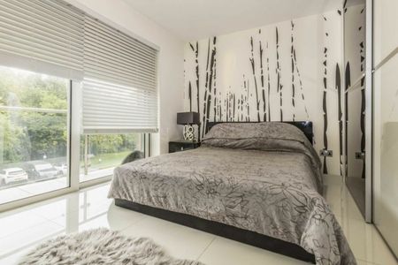 Hillcrest Road, W5, London - Photo 3