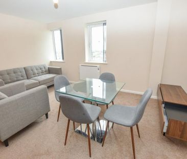 2 bedroom flat to rent - Photo 6