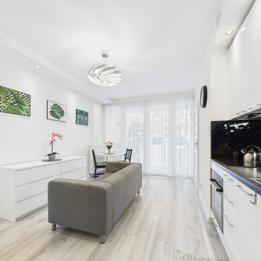 2 pokoje, balkon i garaż – komfort i styl w jednym - Фото 1