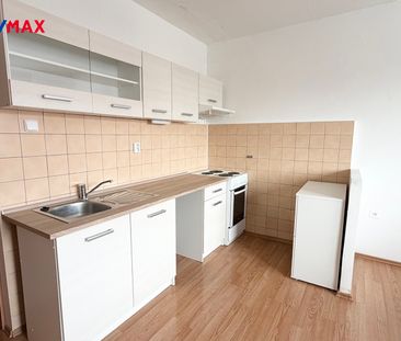 Pronájem bytu 2+kk v družstevním vlastnictví 43 m², Osek - Photo 5