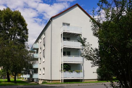 Für die kleine Familie: Ruhig gelegen, praktischer Grundriss und Balkon - Foto 4