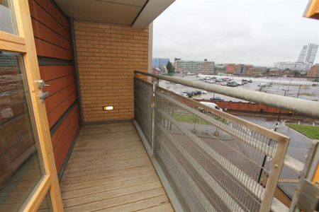 Balmoral Place, Leeds City Centre, LS10 1HR - Photo 3