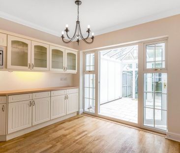 3 bedroom townhouse to rent - Photo 6