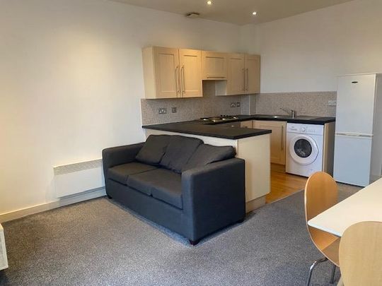 2 bedroom duplex to rent - Photo 1