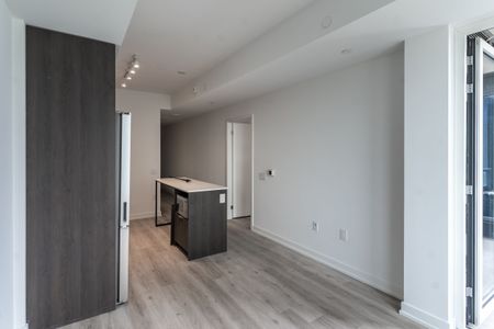 For Lease - 395 Square One Drive Unit# 1111, Mississauga, Ontario - Photo 5