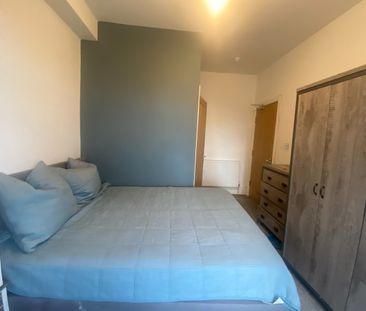 Room in a Shared House, Lightwoods Hill, B67 - Photo 2