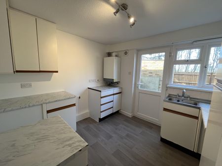 Taranto Hill, Yeovil, Ilchester - Photo 5