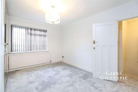 Victoria Road, Ruislip, HA4 - Photo 3