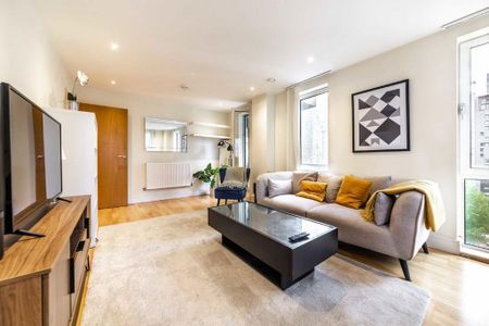 3 bedroom flat to rent - Photo 2