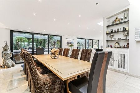 5 bedroom detached house to rent - Photo 3