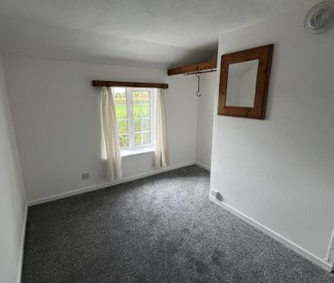2 bedroom detached house to rent - Photo 2