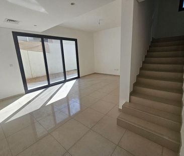 Charming 3 BR Nasma Residence with Garden & BBQ - Photo 1